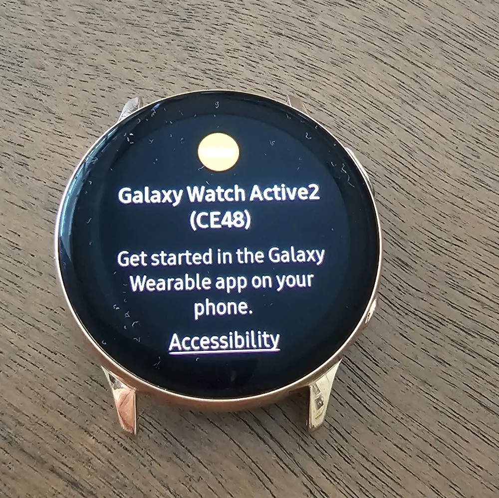 SAMSUNG GALAXY ACTIVE 2 WATCH AND DUO PAD FAST CHARGER